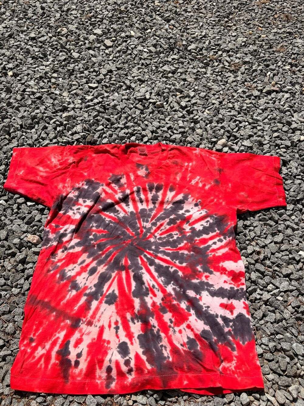 Fruit of the Loom T-Shirt Size XL Red Black Tie Dye Spiral